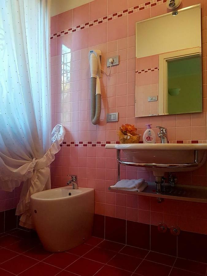 Piccolo Mondo Hotel Zovencedo Екстериор снимка